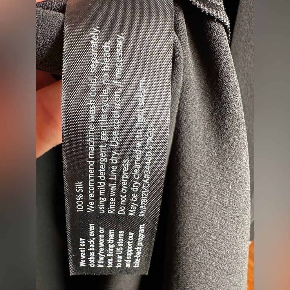 Eileen Fisher black Open Front Cardigan 💯 silk - Picture 6 of 7